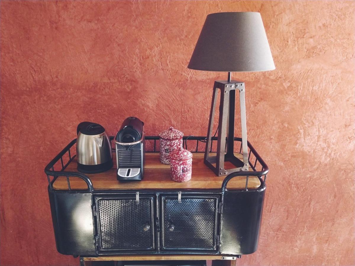 Une Chambre En Luberon Puyvert Εξωτερικό φωτογραφία